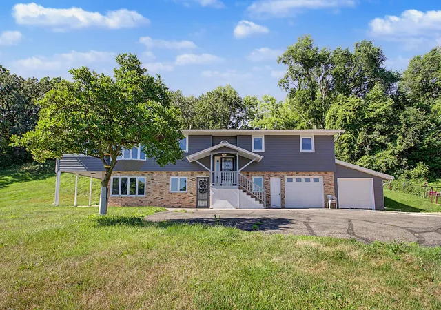 Photo 3 of Single family home for sale at 12785 James Ave, Hastings, MN 55033 | MLS# 7123964 | Listing updated on 2026-08-26