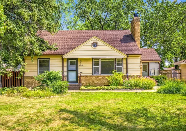 1st image of 4909 W Upland Crst, Minneapolis, MN 55421 | MLS# 7123966