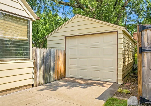 5th image of 4909 W Upland Crst, Minneapolis, MN 55421 | MLS# 7123966