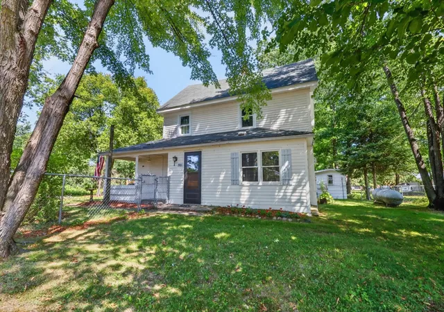 Photo 3 of Single family home for sale at 401 Wright St, Palisade, MN 56469 | MLS# 7123996 | Listing updated on 2026-08-26