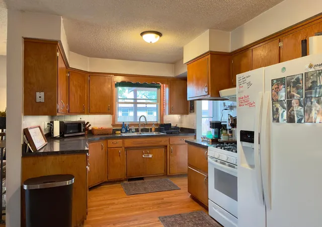 Photo 3 of House for sale at 317 Washington Ave S, Hopkins, MN 55343 | MLS# 7124013 | Listing updated on 2026-10-09