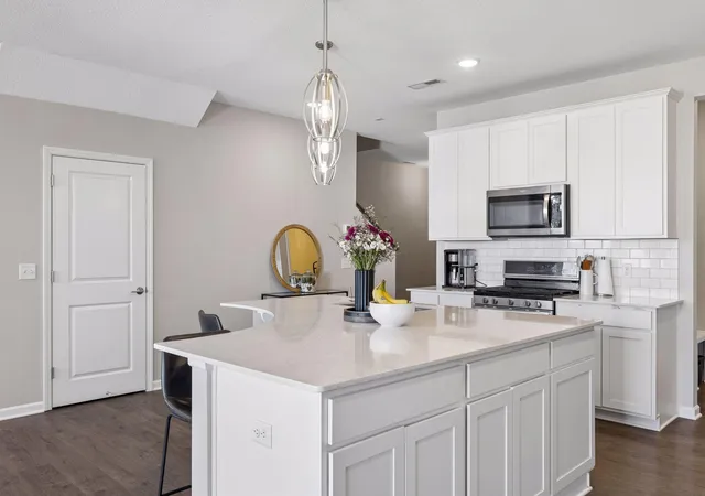 Photo 2 of Single family home for sale at 11335 Brookview Rd, Saint Paul, MN 55129 | MLS# 7124064 | Listing updated on 2026-09-02