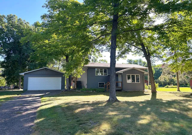 Photo 2 of Single family home for sale at 16542 329th Avenue, Isle, MN 56342 | MLS# 7124070 | Listing updated on 2026-09-20