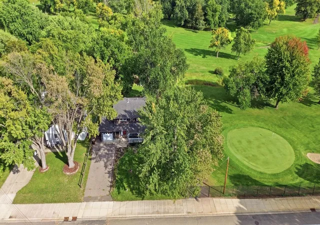 Photo 2 of Single family home for sale at 624 Montrose Blvd, Buffalo, MN 55313 | MLS# 7124078 | Listing updated on 2026-10-19