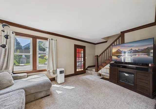 Photo 3 of Single family home for sale at 1334 Searle St, Saint Paul, MN 55130 | MLS# 7124093 | Listing updated on 2026-08-22