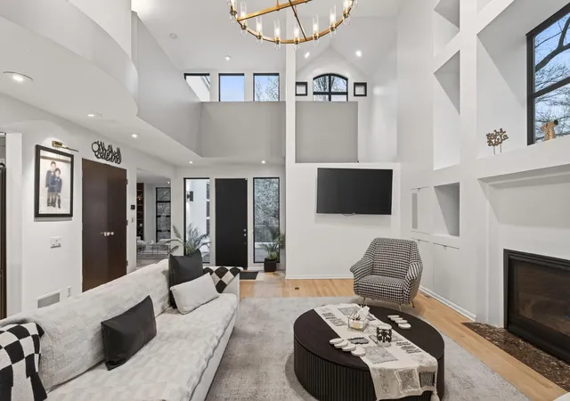 Photo 3 of Single family home for sale at 19750 Waterford Pl, Excelsior, MN 55331 | MLS# 7124150 | Listing updated on 2026-09-26