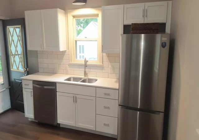 5th image of 1264 Bush Ave, Saint Paul, MN 55106 | MLS# 7124161