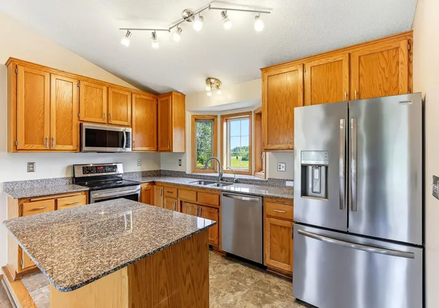 Photo 3 of Sale Pending at 22338 Quincy St Ne, Cedar, MN 55011 | MLS# 7124181 | Listing updated on 2026-09-23