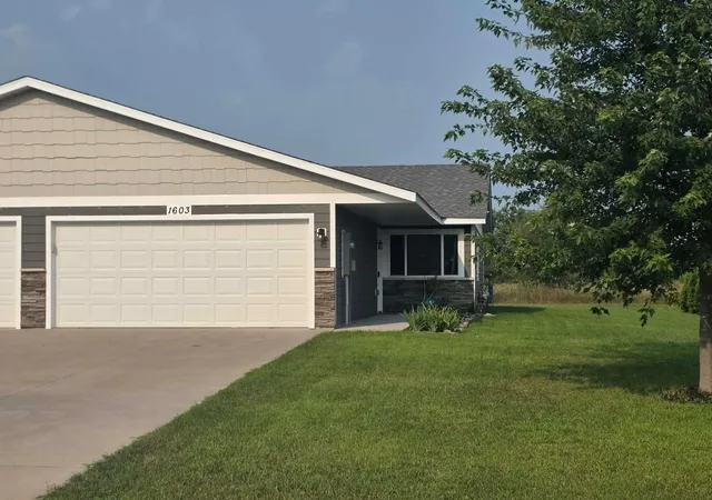1st image of 1603 16th Ave N, Princeton, MN 55371 | MLS# 7124200