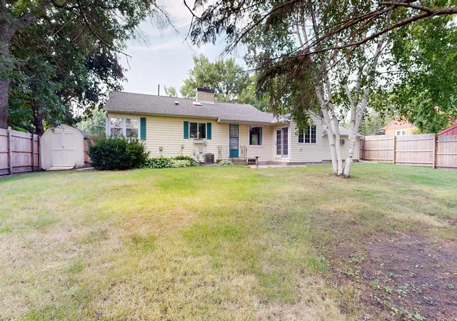 Photo 2 of Single family home for sale at 504 19th Avenue Sw, Willmar, MN 56201 | MLS# 7124204 | Listing updated on 2026-10-07
