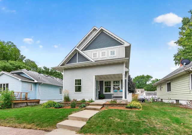 Single family home for sale at 1406 Juliet Ave, Saint Paul, MN 55105 | MLS# 7124205