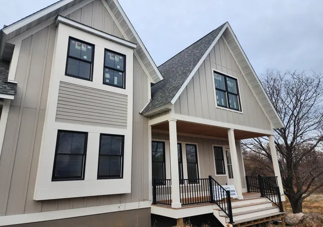 Photo 3 of Single family home for sale at 6456 Yosemite Ln, Excelsior, MN 55331 | MLS# 7124210 | Listing updated on 2026-08-09
