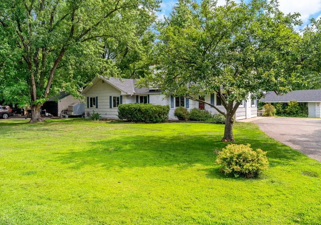 2nd image of 3567 Leroy St, Wayzata, MN 55391 | MLS# 7124221