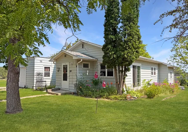 1st image of 318 Clearwater Ave Nw, Bagley, MN 56621 | MLS# 7124222