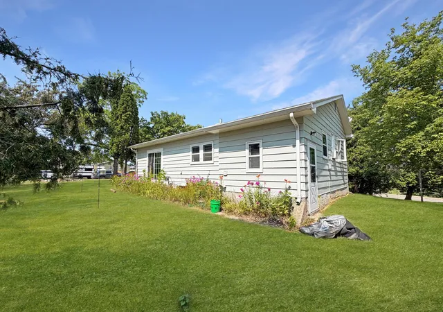 21st image of 318 Clearwater Ave Nw, Bagley, MN 56621 | MLS# 7124222
