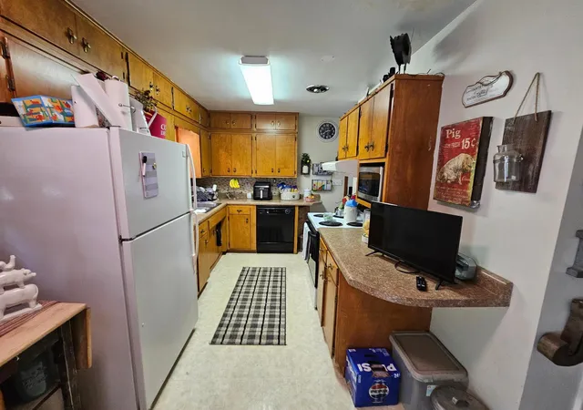 Photo 3 of Single family home for sale at 1322 19th Street S, Moorhead, MN 56560 | MLS# 7124235 | Listing updated on 2026-08-17