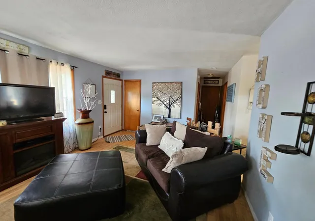 Photo 4 of Single family home for sale at 1322 19th Street S, Moorhead, MN 56560 | MLS# 7124235 | Listing updated on 2026-08-17
