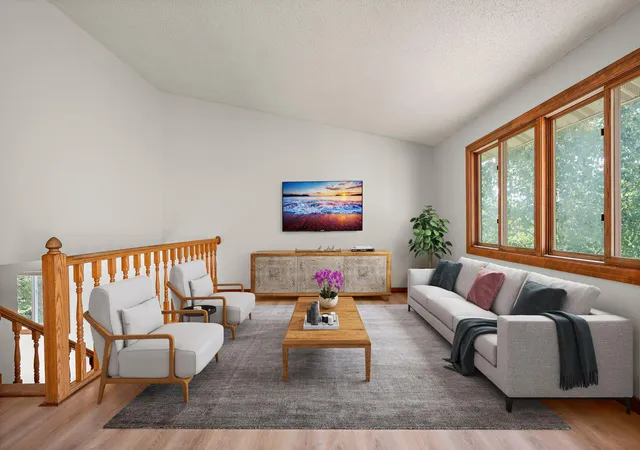 2nd image of 6702 Kara Dr, Eden Prairie, MN 55346 | MLS# 7124260