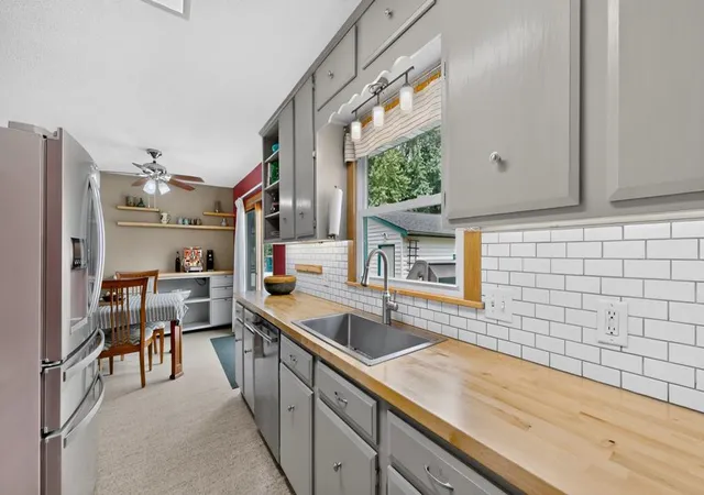 3rd image of 127 Carolann St Nw, Eyota, MN 55934 | MLS# 7124268