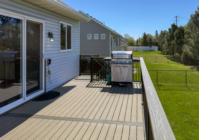 4th image of 10695 51St St Ne, Albertville, MN 55301 | MLS# 7124270
