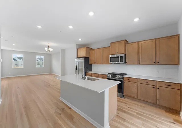 1st image of 1523 Trellis Ln, Saint Paul, MN 55118 | MLS# 7124282
