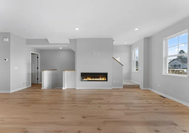 2nd image of 1523 Trellis Ln, Saint Paul, MN 55118 | MLS# 7124282