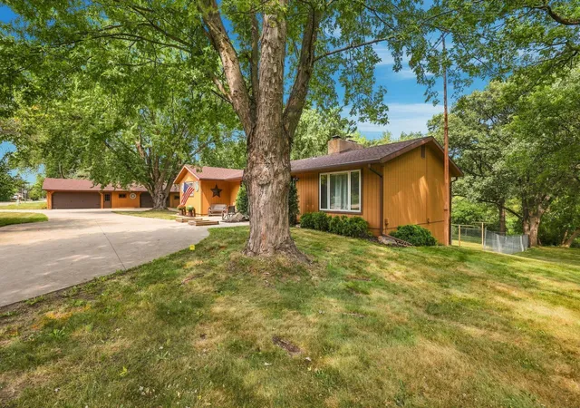 40th image of 1703 2nd St Se, Saint Cloud, MN 56304 | MLS# 7124292