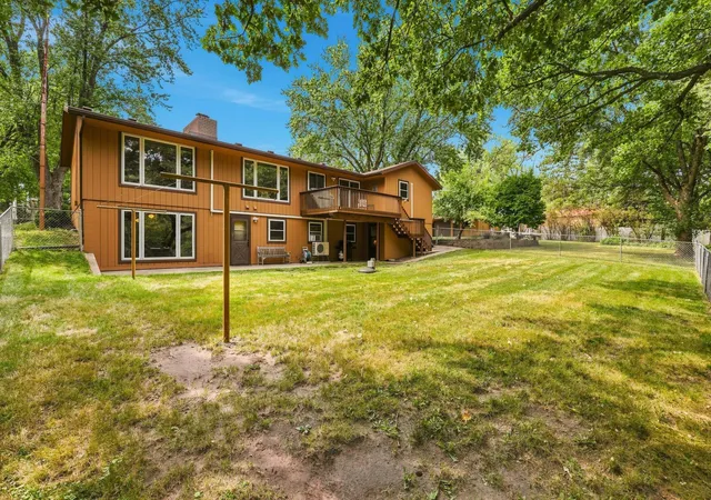 Photo 4 of Sale Pending at 1703 2nd Street SE, Saint Cloud, MN 56304 | MLS# 7124292 | Listing updated on 2026-09-13