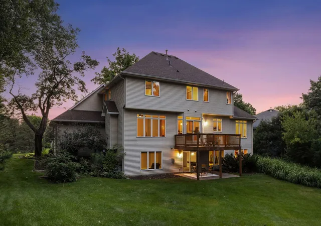 1st image of 4172 Cashell Gln, Saint Paul, MN 55122 | MLS# 7124293