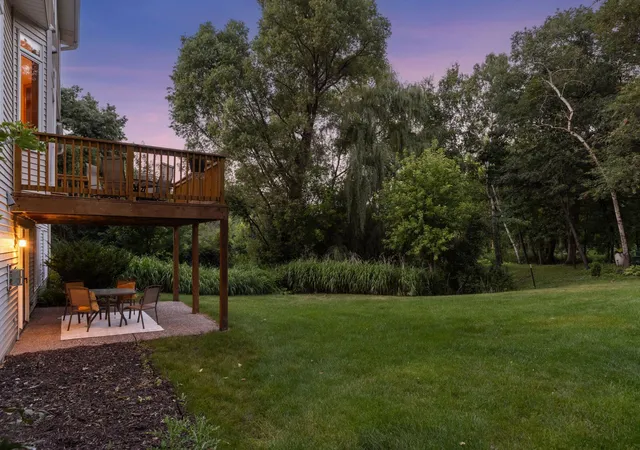 3rd image of 4172 Cashell Gln, Saint Paul, MN 55122 | MLS# 7124293