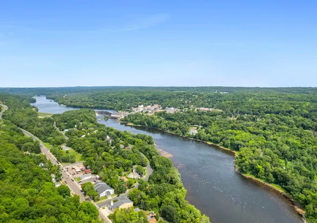 3rd image of 212 N Adams St, Saint Croix Falls, WI 54024 | MLS# 7124294