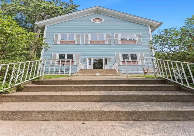 5th image of 212 N Adams St, Saint Croix Falls, WI 54024 | MLS# 7124294