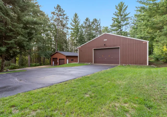 Photo 2 of Single family home for sale at 53375 Lake Ave, Mc Gregor, MN 55760 | MLS# 7124295 | Listing updated on 2026-10-01