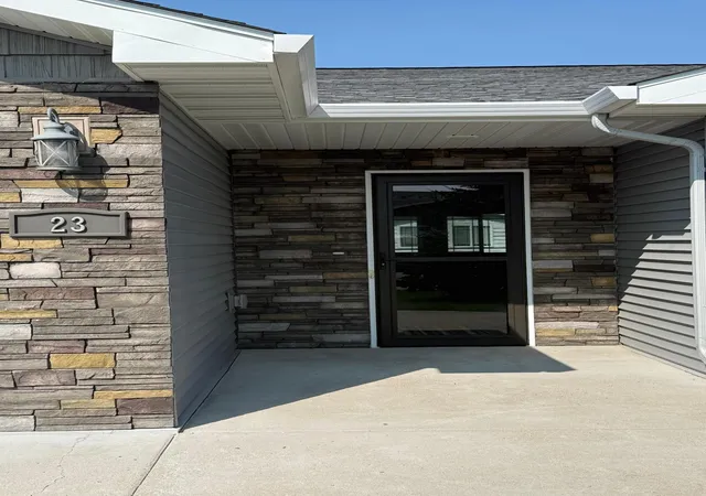 Photo 2 of Sale Pending at 1615 30th Street NW #23, Bemidji, MN 56601 | MLS# 7124301 | Listing updated on 2026-08-24