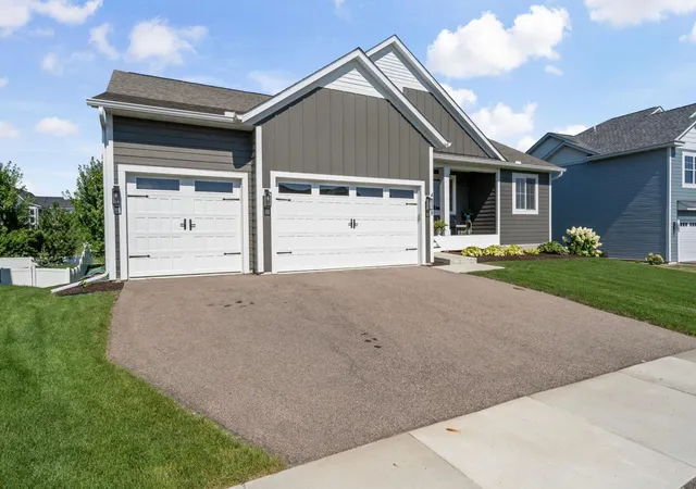 2nd image of 4538 Savanna Trl, Chaska, MN 55318 | MLS# 7124302