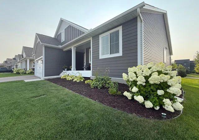 Photo 3 of Single family home for sale at 4538 Savanna Trl, Chaska, MN 55318 | MLS# 7124302 | Listing updated on 2026-09-20