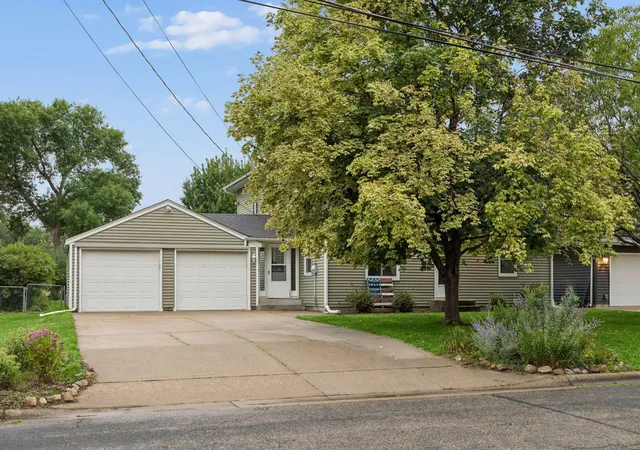 Photo 1 of Sale Pending at 20635 Hughes Ave W, Lakeville, MN 55044 | MLS# 7124307 | Listing updated on 2026-09-12