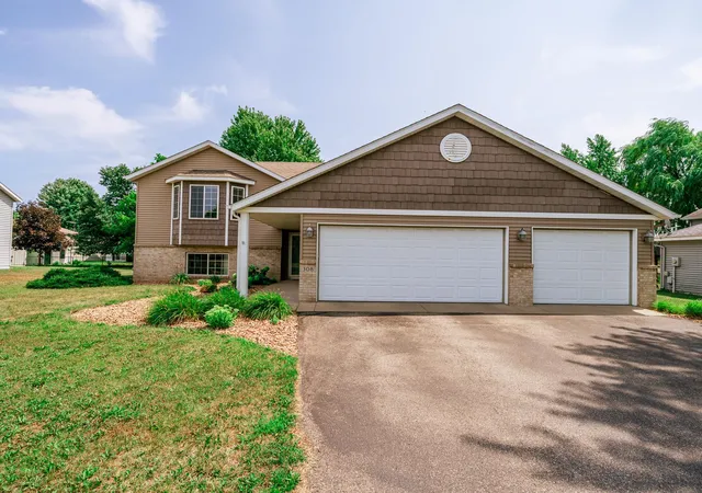3rd image of 308 19Th Ave N, Sartell, MN 56377 | MLS# 7124325