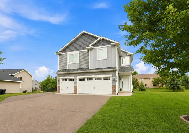 1st image of 13103 9th Ave S, Zimmerman, MN 55398 | MLS# 7124329