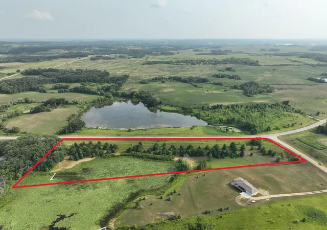2nd image of Xxx 400th Ave, Evansville, MN 56326 | MLS# 7124332