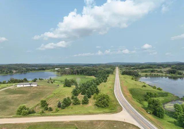 Photo 4 of Land for sale at Xxx 400th Avenue, Evansville, MN 56326 | MLS# 7124332 | Listing updated on 2026-09-23