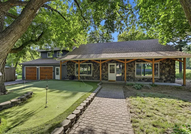 Photo 2 of Single family home for sale at 14823 Walker Pl, Minnetonka, MN 55345 | MLS# 7124361 | Listing updated on 2026-10-19