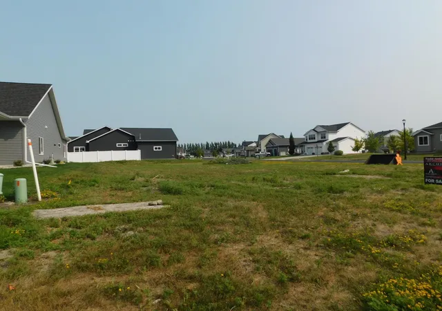 1st image of 4015 49th Ave S, Fargo, ND 58104 | MLS# 7124375