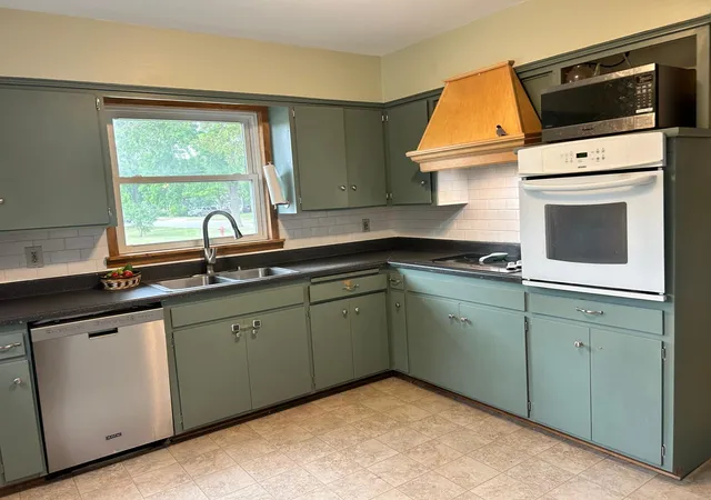 Photo 3 of Single family home for sale at 204 Homecrest Ave Se, Wadena, MN 56482 | MLS# 7124382 | Listing updated on 2026-08-12