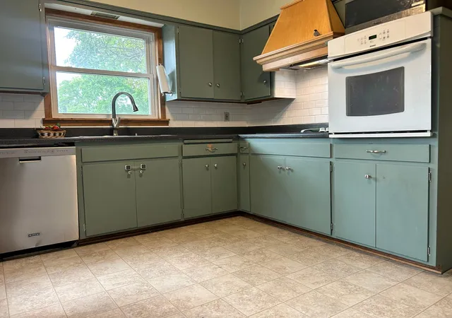 Photo 3 of Single family home for sale at 204 Homecrest Ave SE, Wadena, MN 56482 | MLS# 7124382 | Listing updated on 2026-08-12