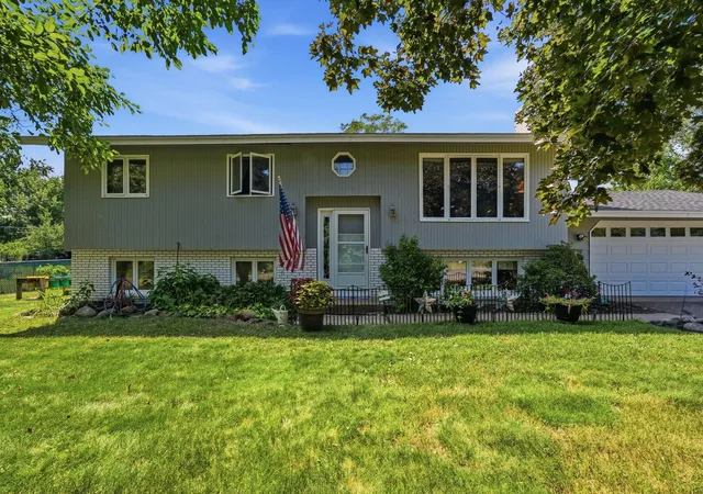 Photo 1 of Sale Pending at 15040 Kamacite St Nw, Anoka, MN 55303 | MLS# 7124383 | Listing updated on 2026-09-17