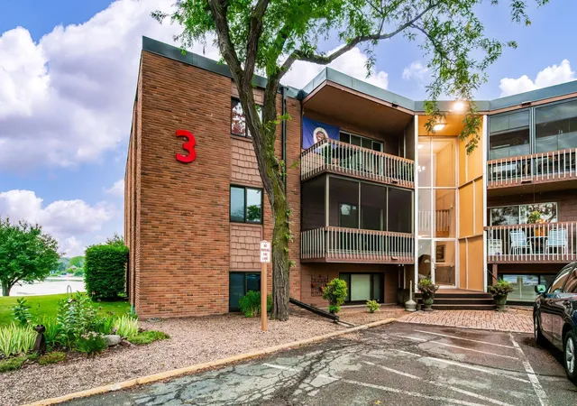 1st image of 5400 Three Points Blvd #326, Mound, MN 55364 | MLS# 7124387