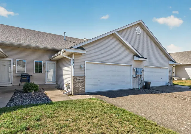 2nd image of 1509 16th St N, Princeton, MN 55371 | MLS# 7124397