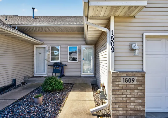 Photo 3 of Single family home for sale at 1509 16th Street N, Princeton, MN 55371 | MLS# 7124397 | Listing updated on 2026-09-03