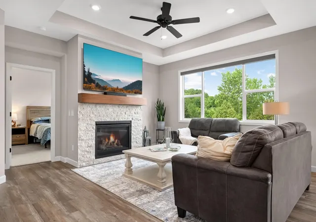 3rd image of 7816 Bridgewater Ct, Rockford, MN 55373 | MLS# 7124400